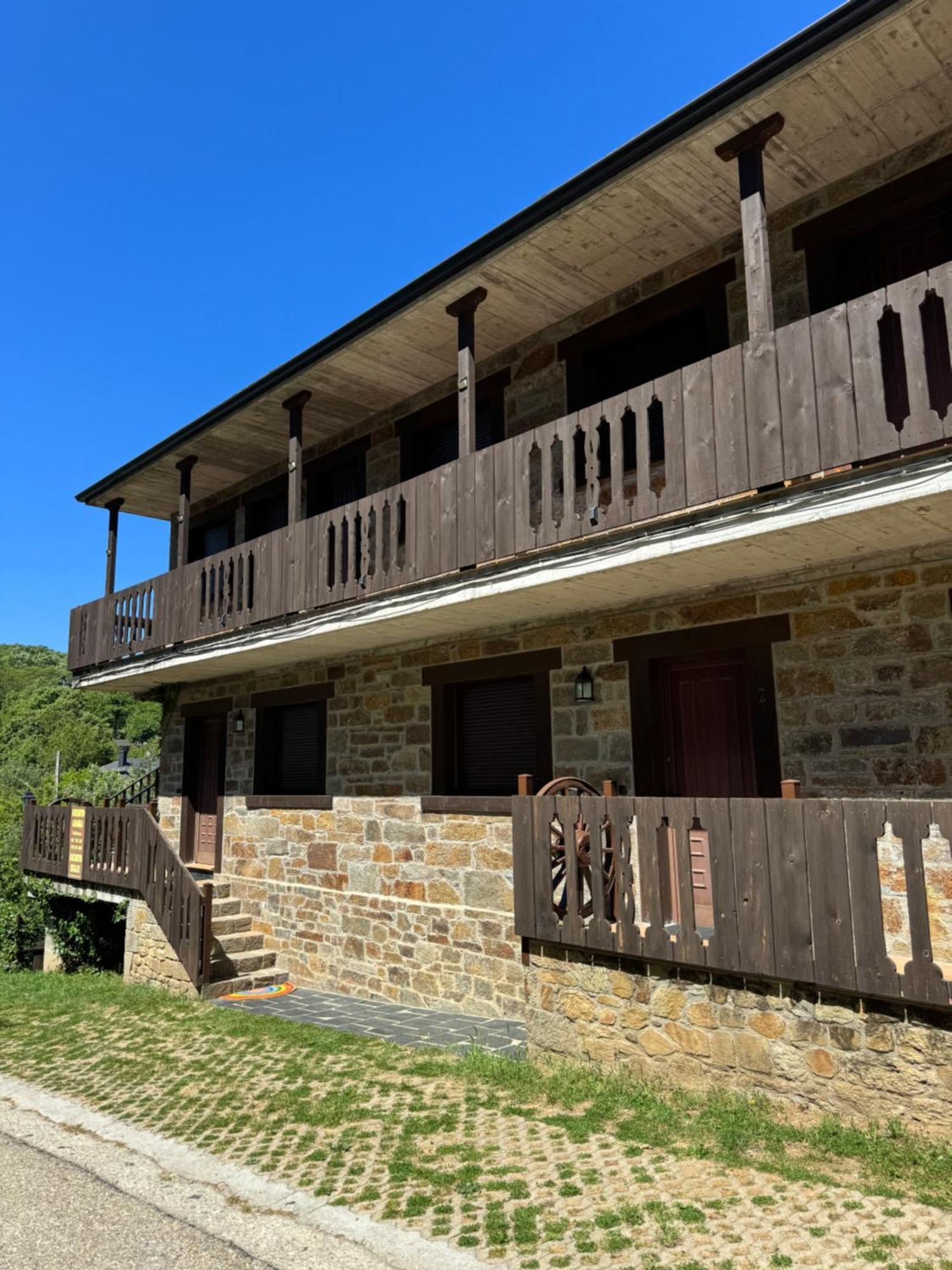 Apartamentos Sanabria Galende Exteriör bild