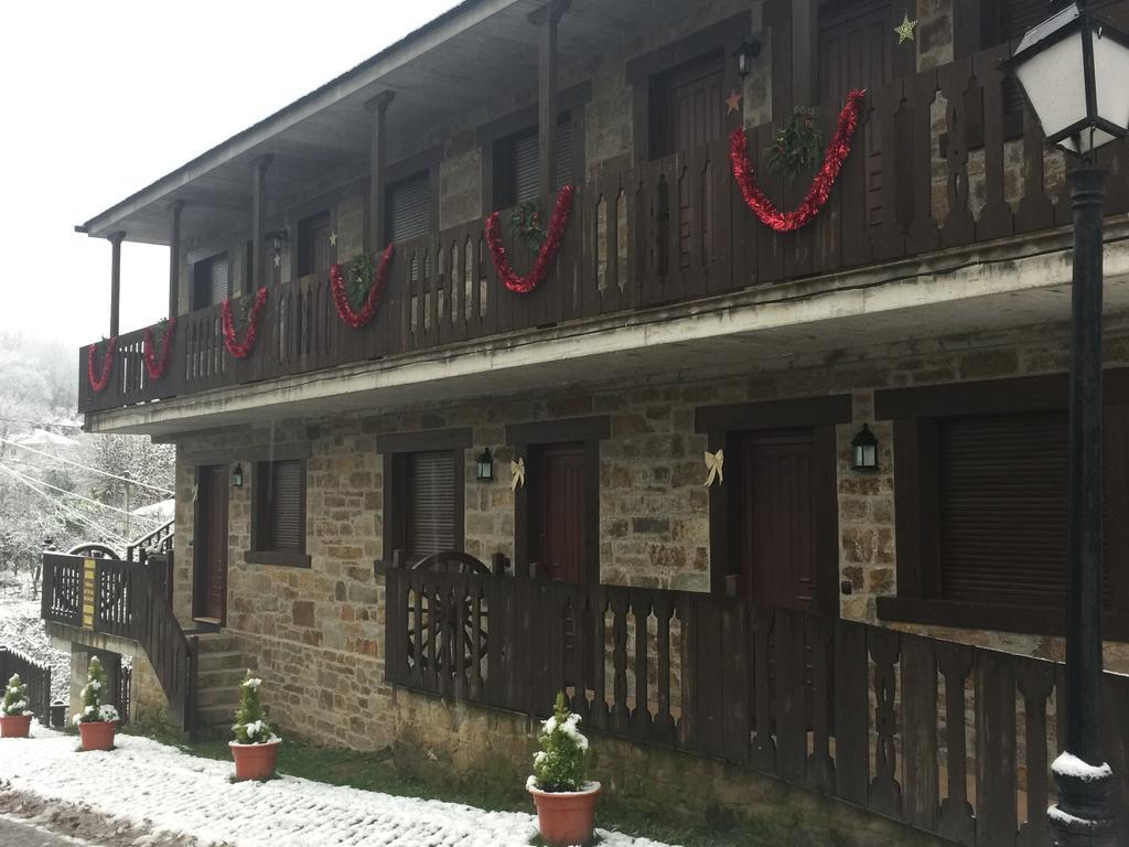 Apartamentos Sanabria Galende Exteriör bild